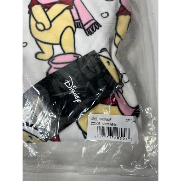 Disney Winne The Pooh Womens Christmas Henley Sleepshirt & Plush Socks Set Small - Picture 6 of 8